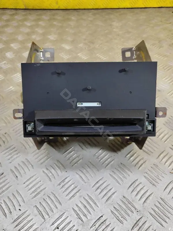 Магнитола 28185EB610