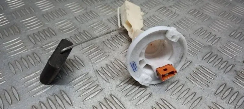 Датчик уровня топлива 127068