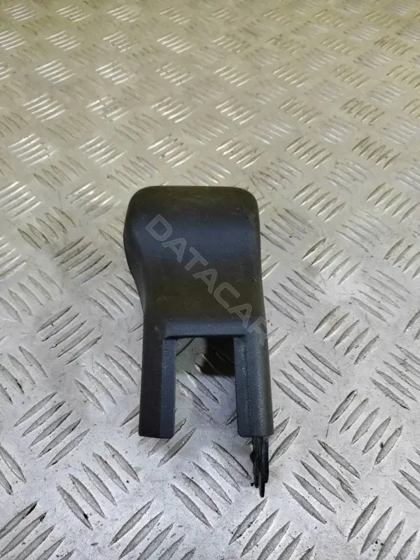 Пластик салона 7212360120