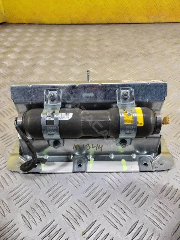 Подушка безопасности 6G9N042A94DE