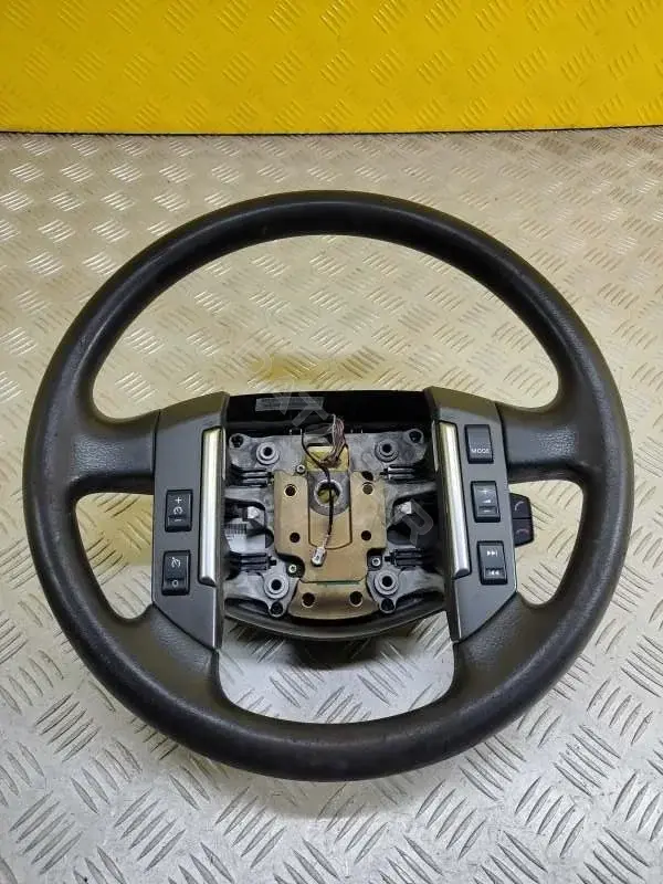 Руль LR015338