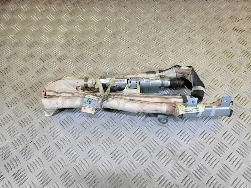 Подушка безопасности 7030A187