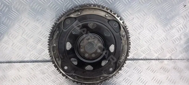 Маховик 130076