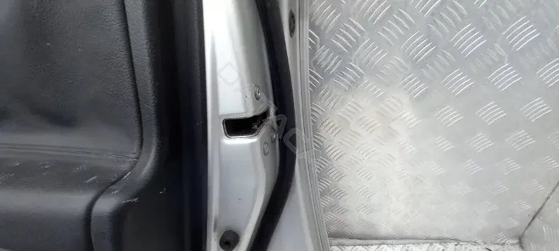 Замок двери 6903053080