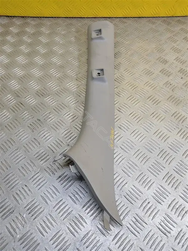 Обшивка стойки передней 7210A358ZZ