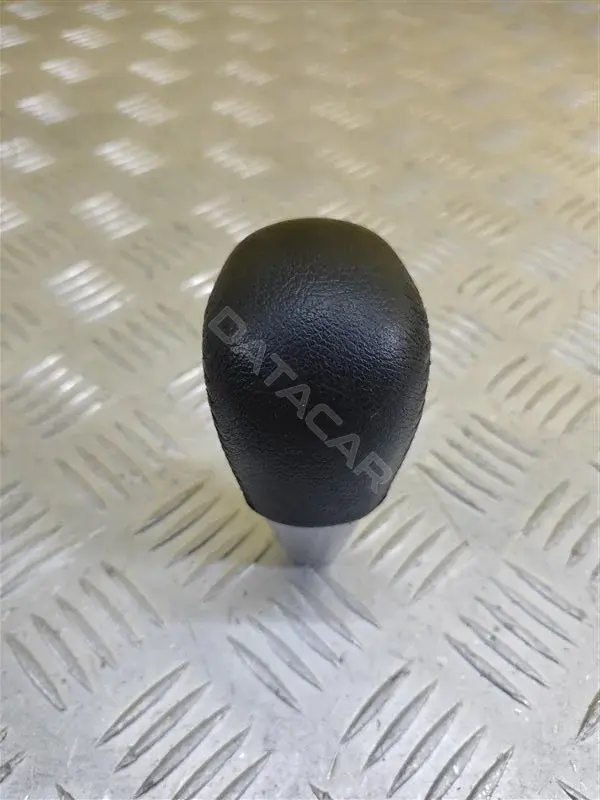 Ручка КПП 2410A063XA