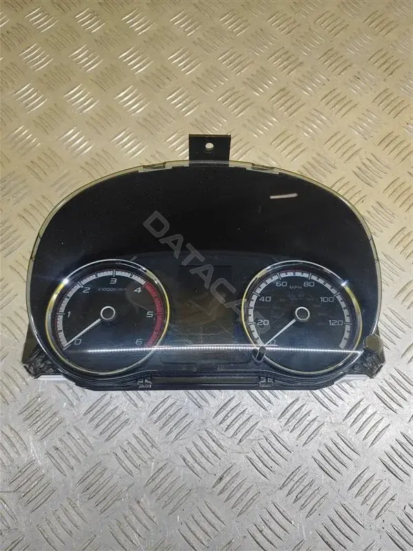 Панель приборов 8100C771