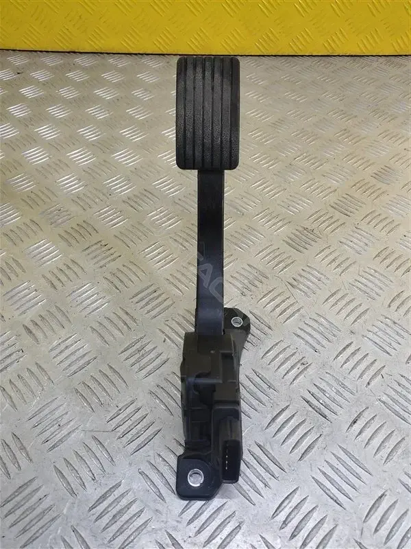 Педаль газа 1600A149