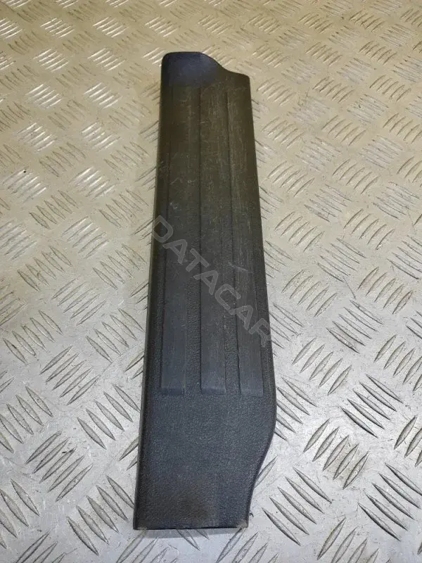Накладка на порог 679180C020