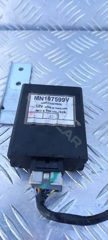 Блок управления светом MN107599