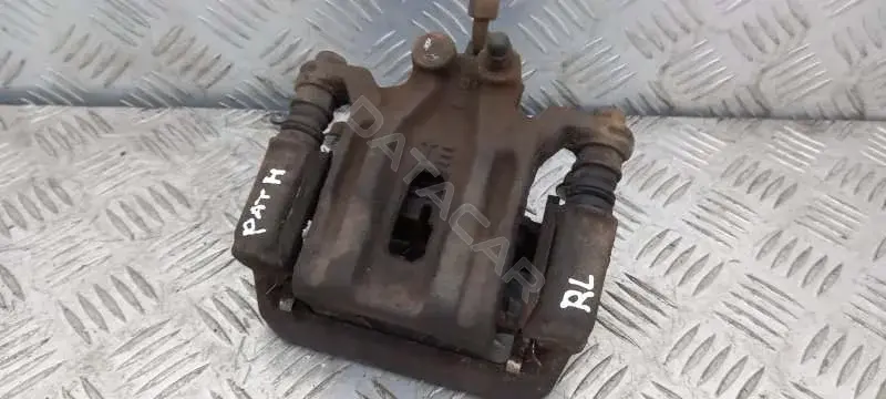 Суппорт тормозной 44011EB30A