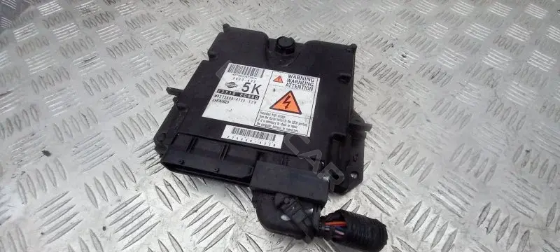 Блок управления двигателем 23710EC05D