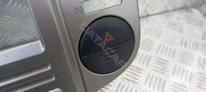 Кнопка аварийки 146570