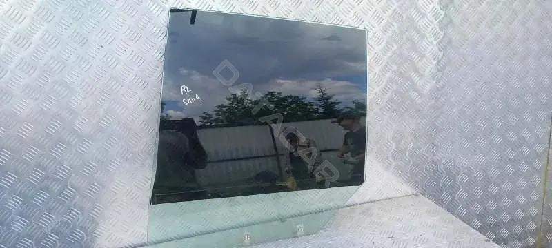 Стекло двери 148006