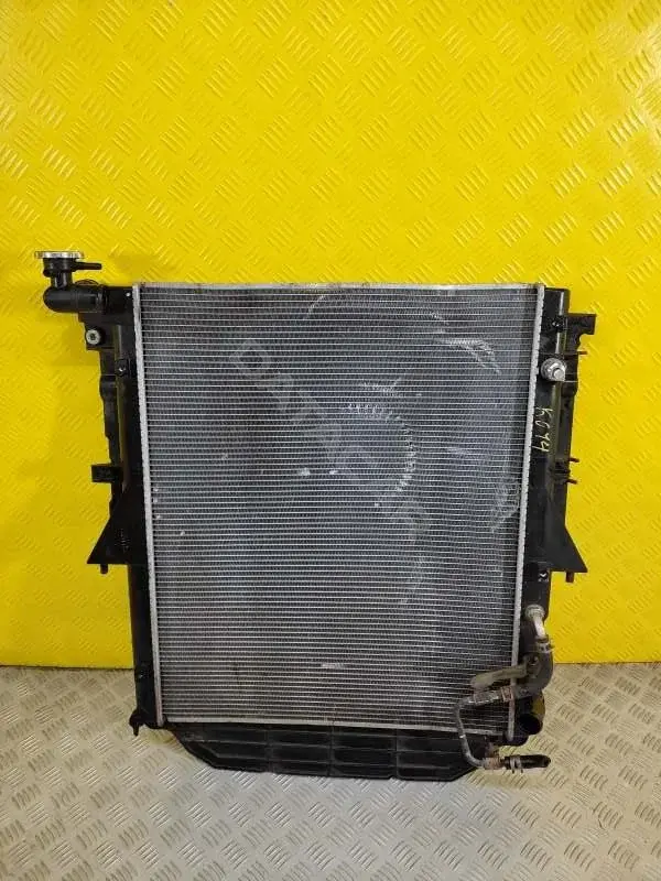 Радиатор охлаждения 1350A809