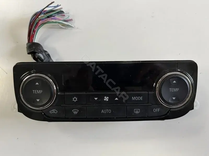 Блок управления климат-контролем 7820A745