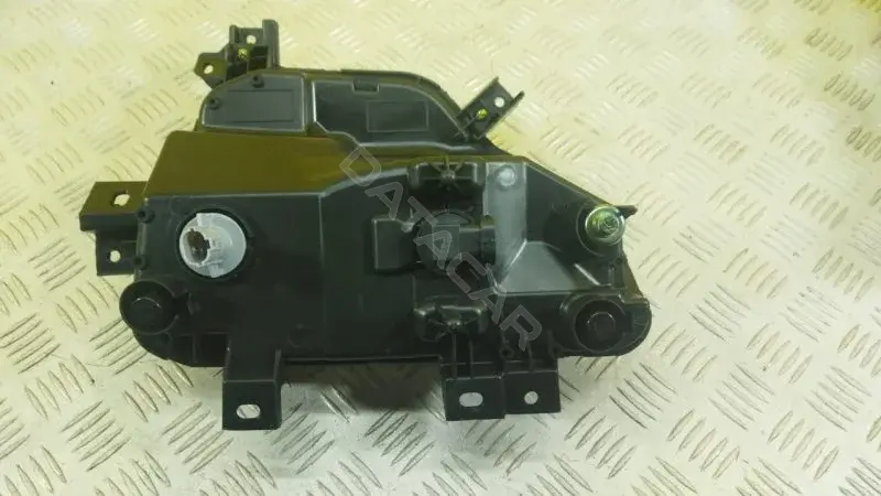 Противотуманные фары 8315A057