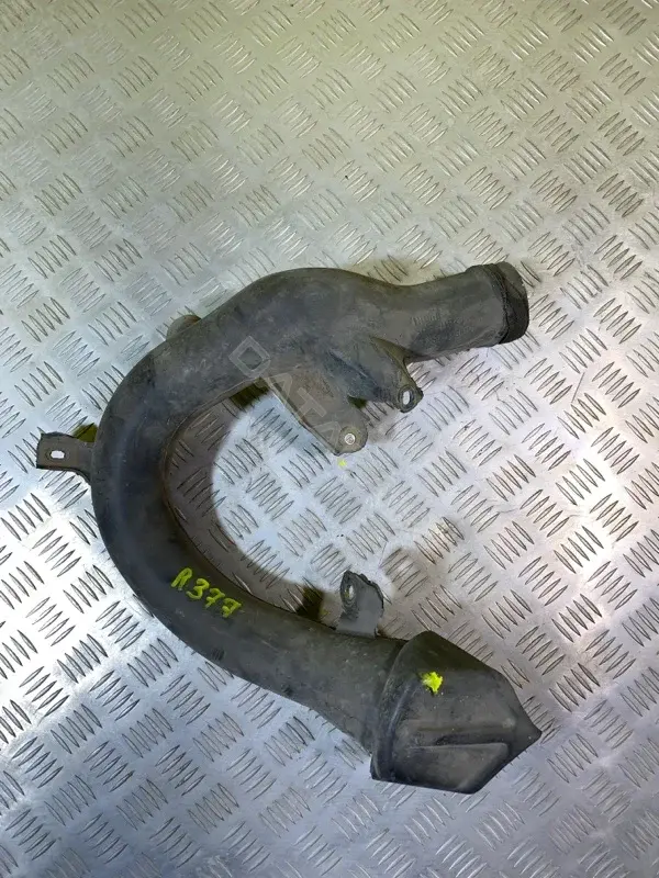 Патрубок воздушный 1775128060