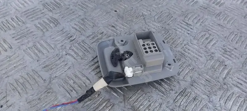 Плафон освещения салона 26410ZD003