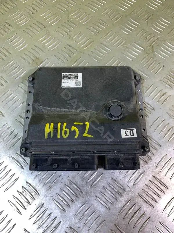Блок управления двигателем 8966142D30