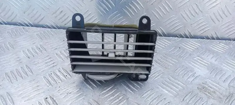 Дефлектор обдува салона 1AV561DVAC