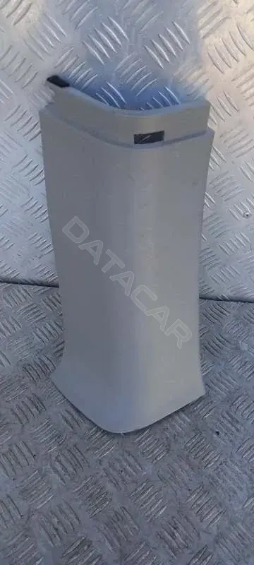 Обшивка багажника 84927EA004