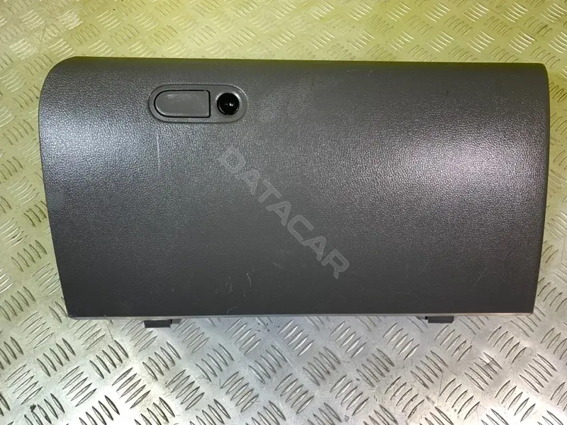 Бардачок TSLA10026