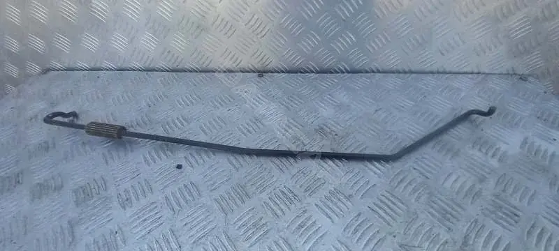 Держатель капота 05074186AA