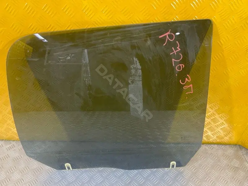 Стекло двери E1143R000265