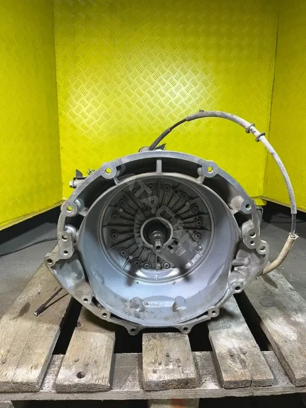 Автоматическая коробка передач (АКПП) 68195679AG