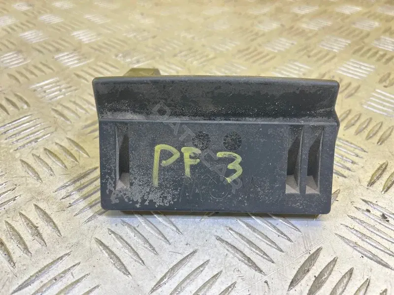 Ручка крышки багажника 90606EA500