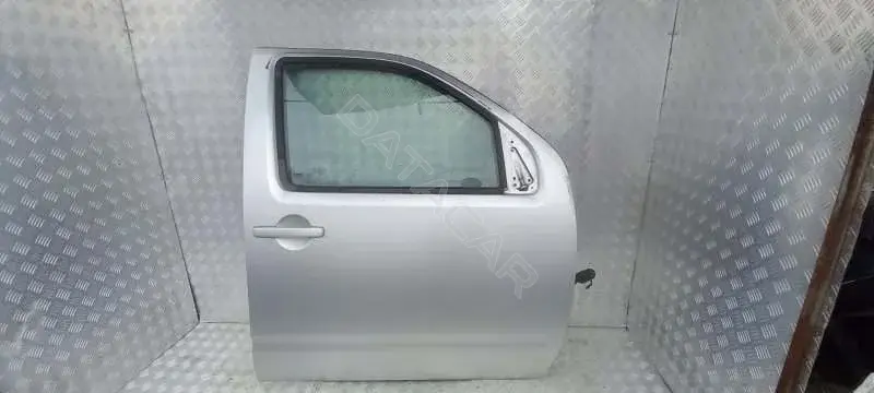 Дверь 80152EB330