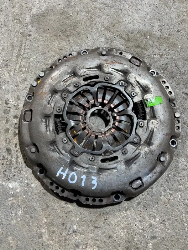 Корзина сцепления 310010W060