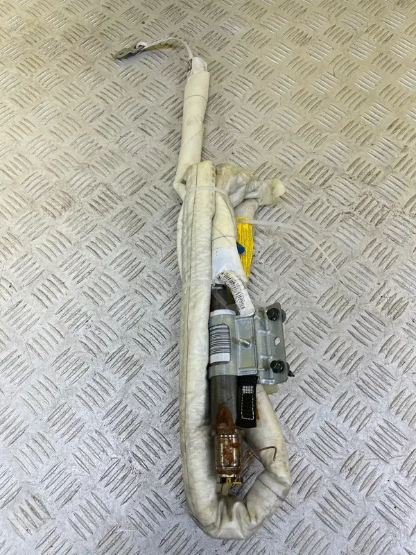 Подушка безопасности LR005924