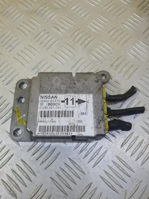 Блок управления подушками безопасности 98820EA51B