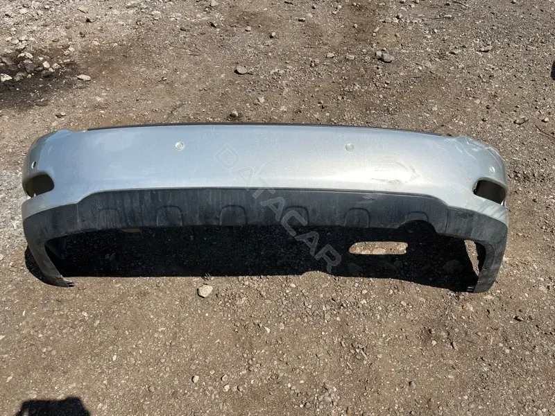 Задний бампер 156194