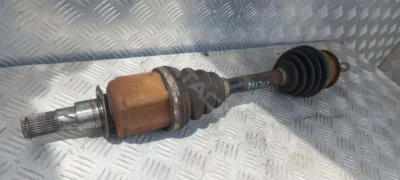Приводной вал / Полуось 156357