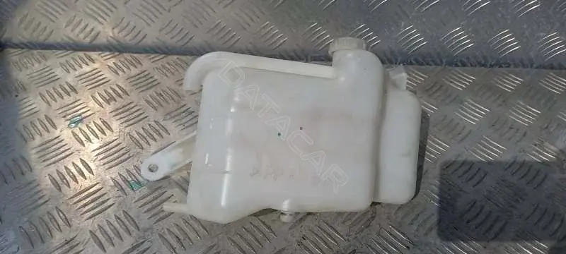 Расширительный бачок 1375A359
