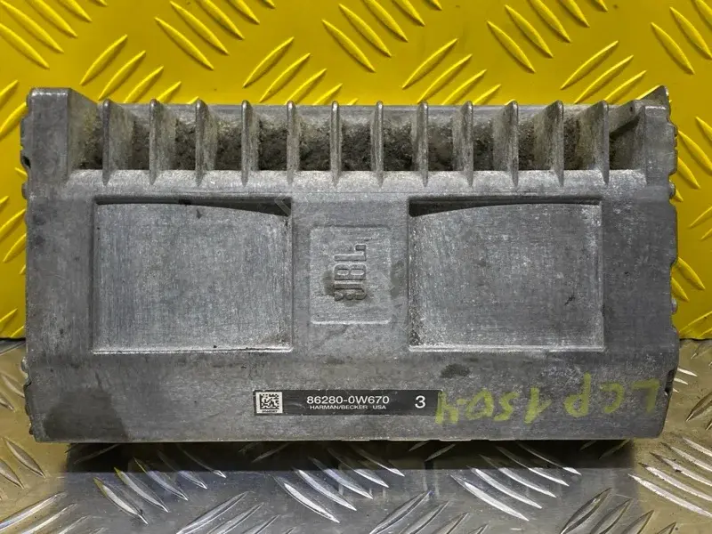 Усилитель музыкальный 862800W670