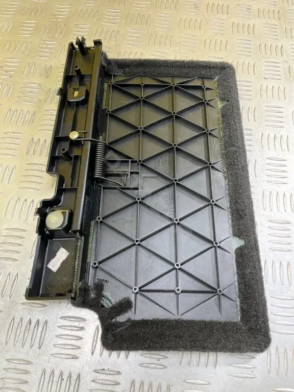 Пол багажника 158775