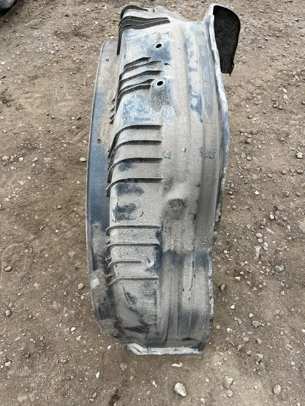 Подкрылок 158864