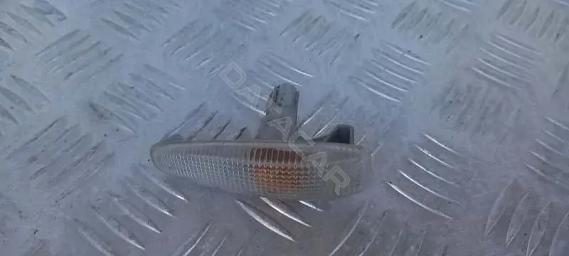 Повторитель передний 159160