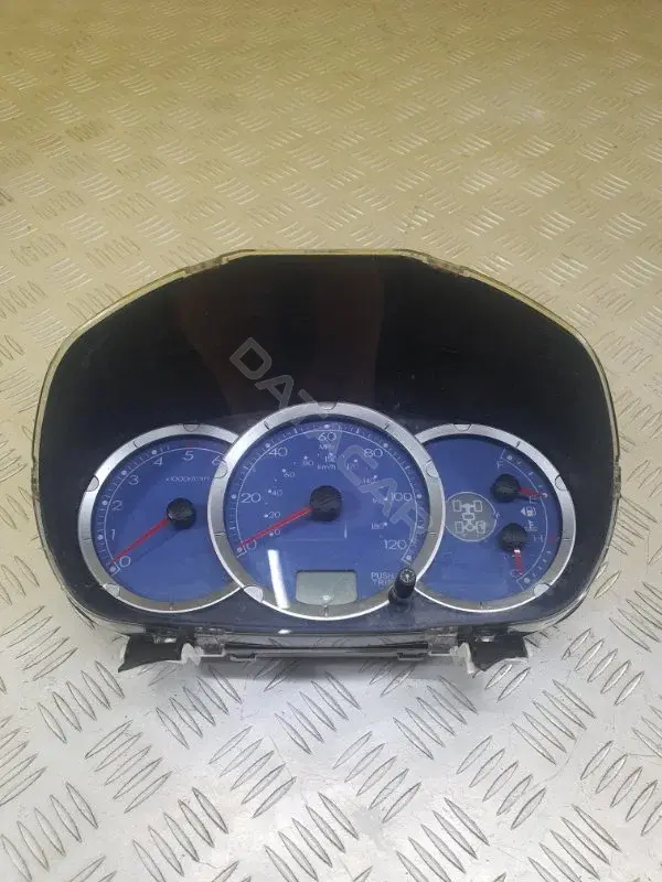Панель приборов MM0039008