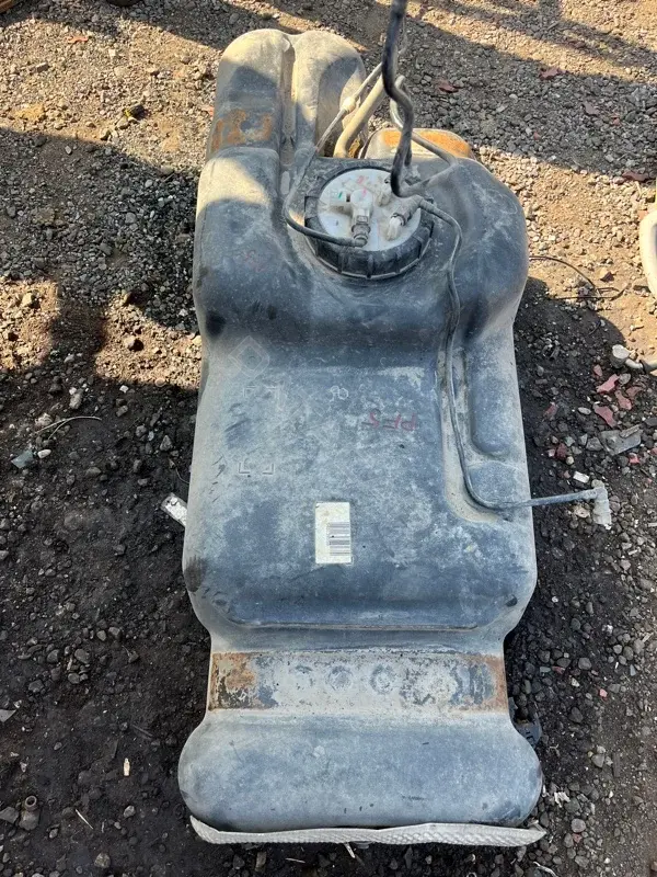 Топливный бак 17202EB30A