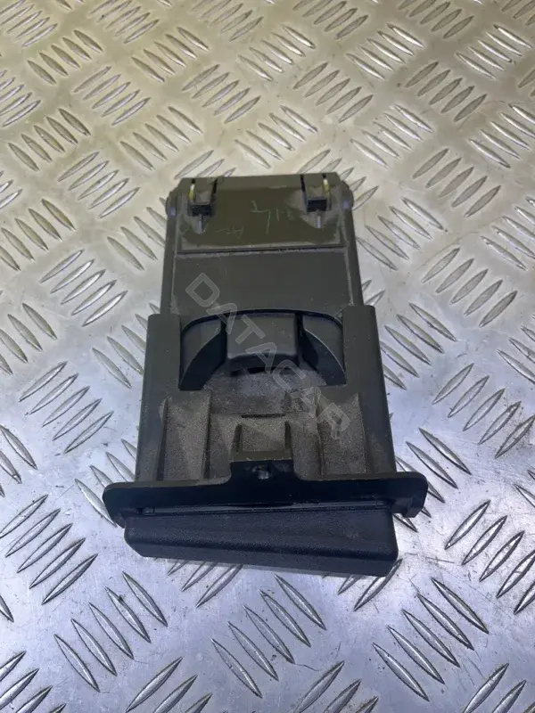 Подстаканник 556150K010