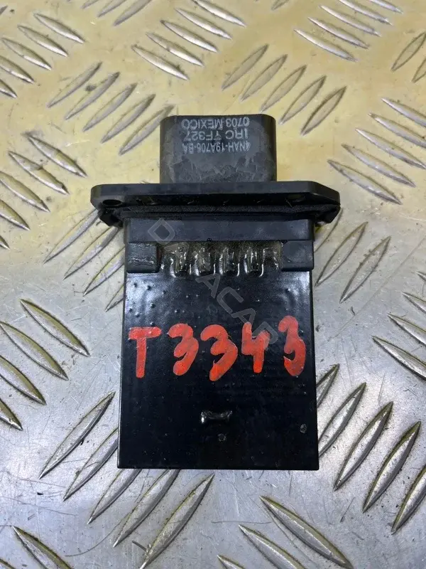 Резистор печки 4NAH19A706BA