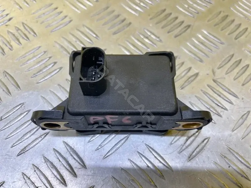Датчик ускорения 47931EB30A