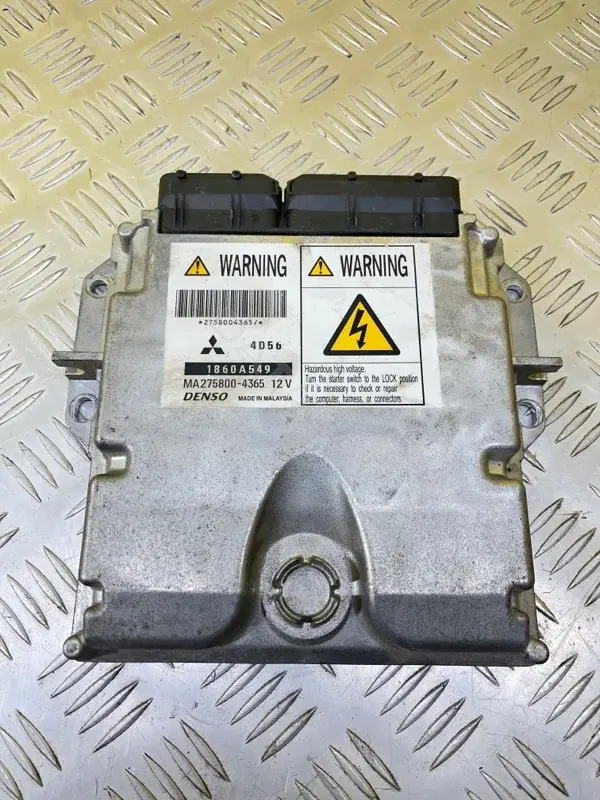 Блок управления двигателем 1860A549