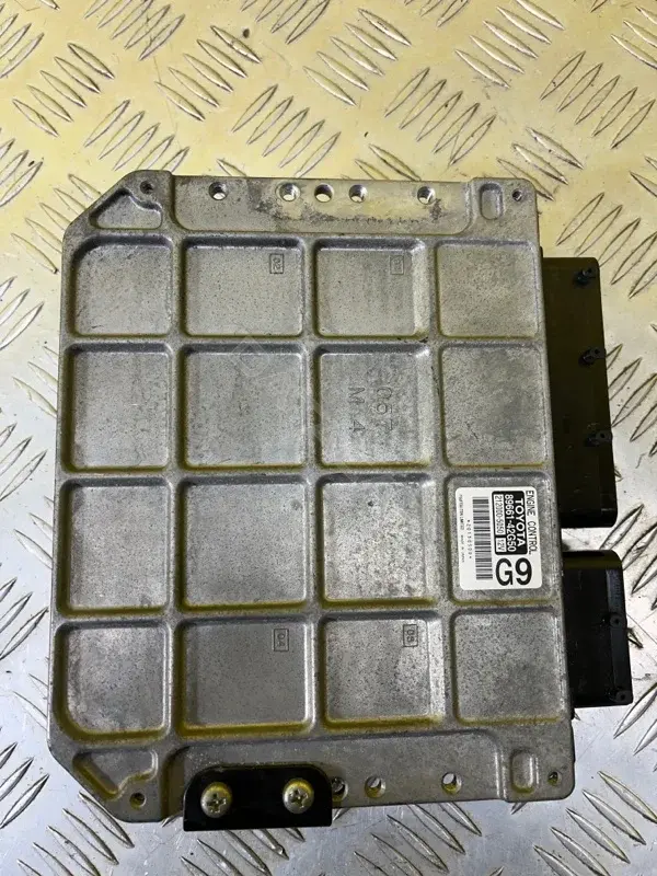 Блок управления двигателем 8966142G50