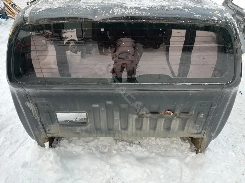 Заднее стекло 43R081229